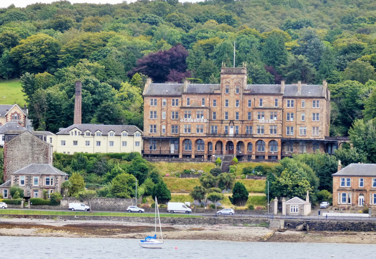 CDLH sells the 134 bedroom Glenburn Hotel for Administrators